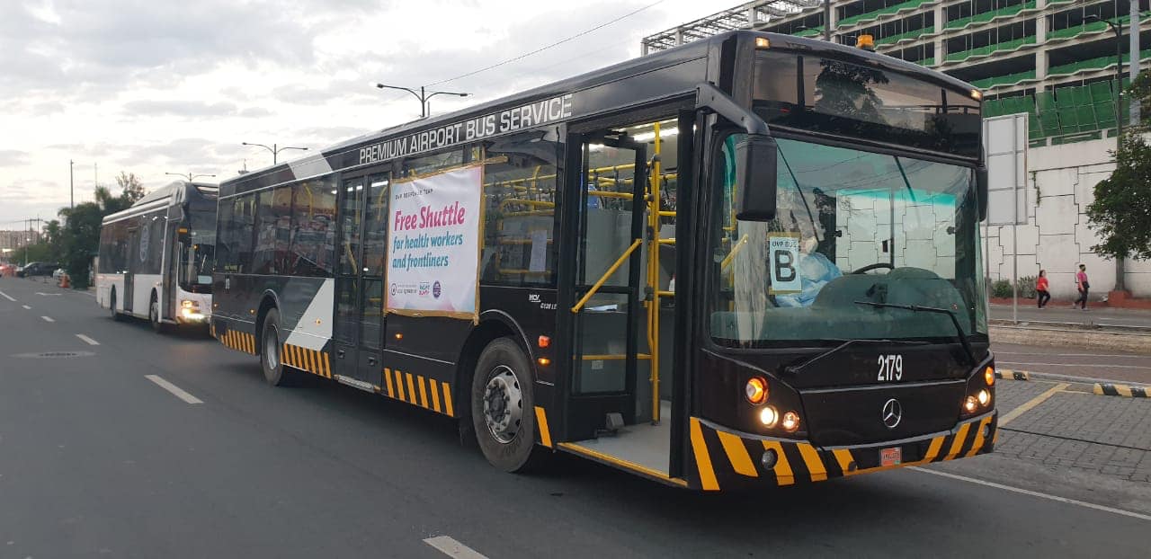 VP Leni, Nagpadala ng Mga Libreng Bus Para sa mga Stranded Health Workers