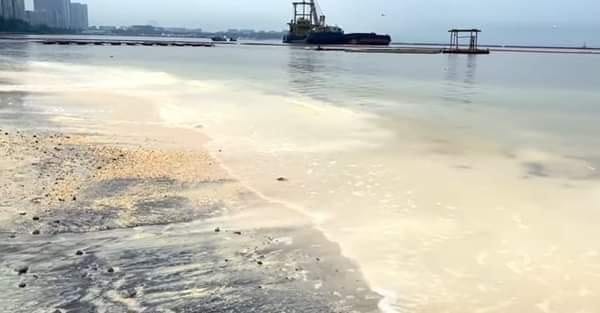 Bye P397 Million? Manila Bay Sand, Inuubos na ng Dagat Wala Pang Isang Buwan.