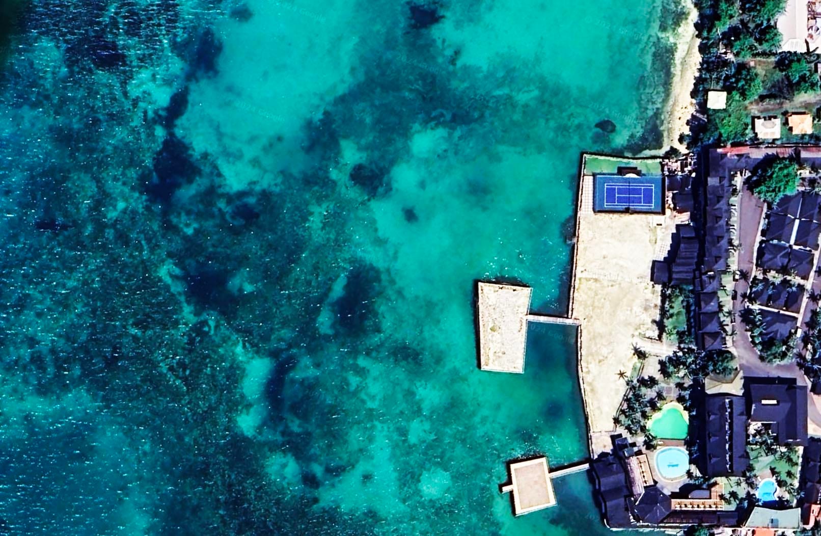 Mga Chinese, Nag-illegal Reclamation sa Bohol. Libo-libong Corals, Sinira Para sa Resort