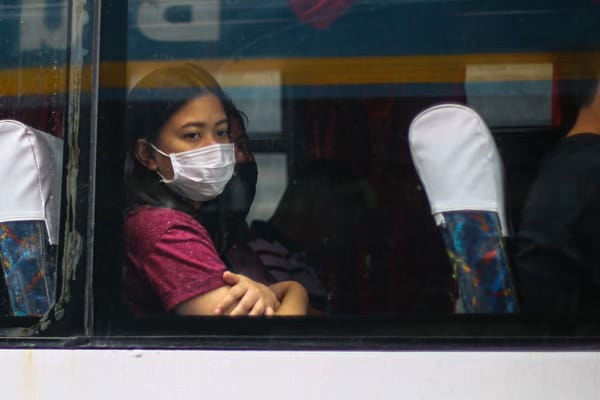 Mga Pinoy, Pinaka Masunurin sa Buong Mundo sa Pagsusuot ng Face Mask - New York Times